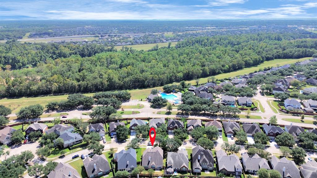 4843 Russett Lane, Sugar Land, Texas image 8