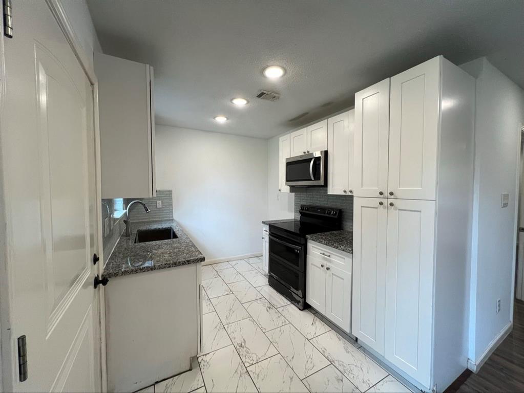 7346 Calais Road, Houston, Texas image 8