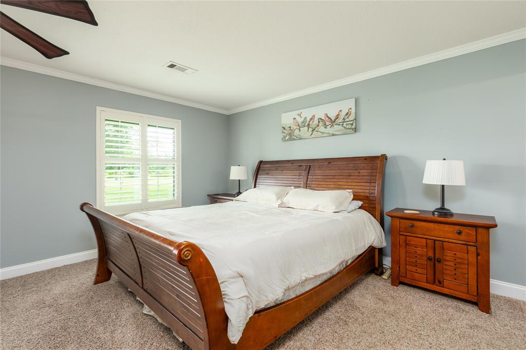 15151 Lakeview Drive, Beach City, Texas image 22