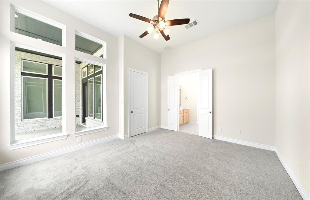 12406 Drifting Oakwood Lane, Cypress, Texas image 20