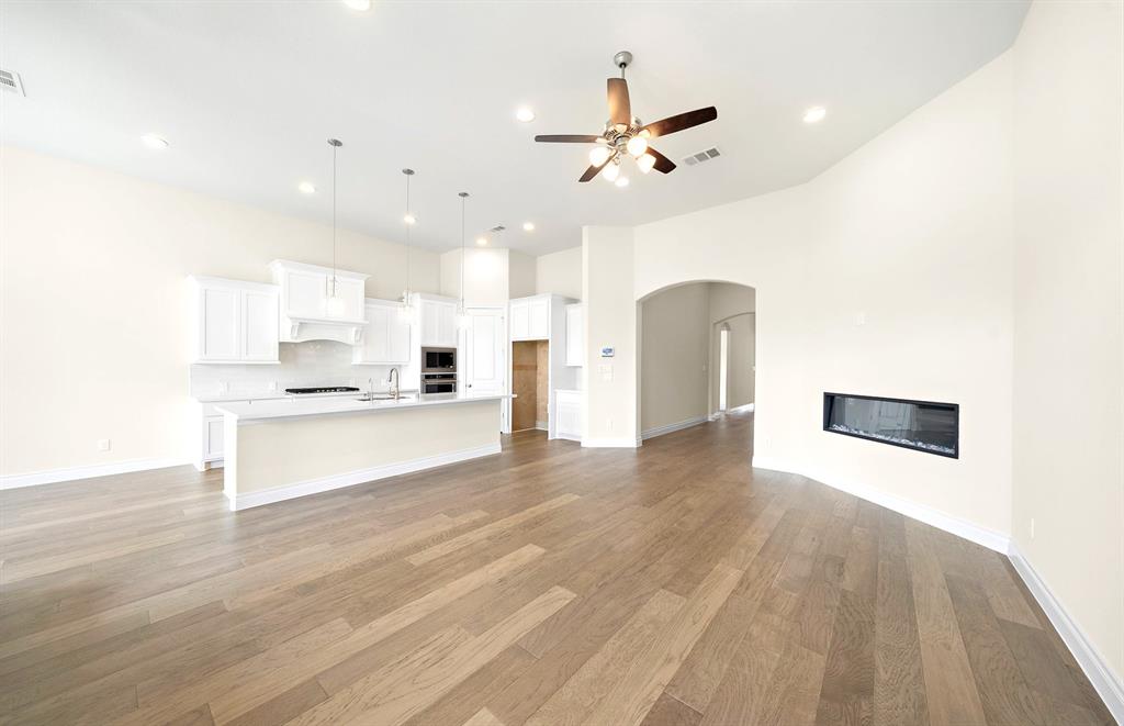 12406 Drifting Oakwood Lane, Cypress, Texas image 17
