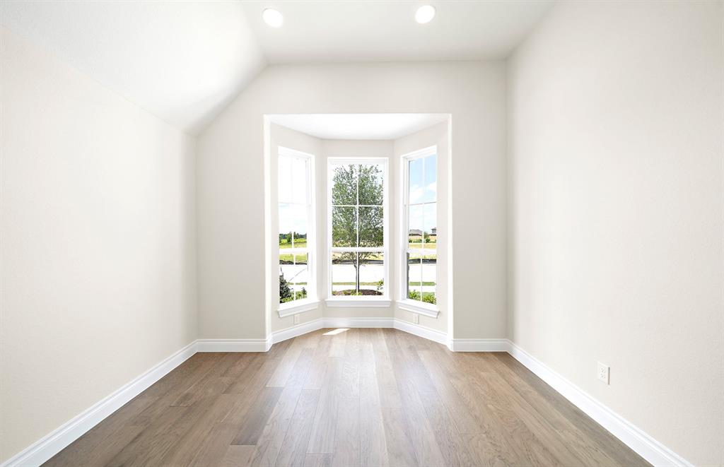12406 Drifting Oakwood Lane, Cypress, Texas image 5
