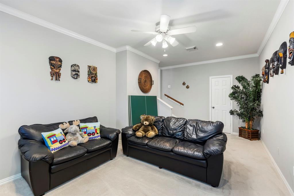 14 Snow Pond Place, The Woodlands, Texas image 40