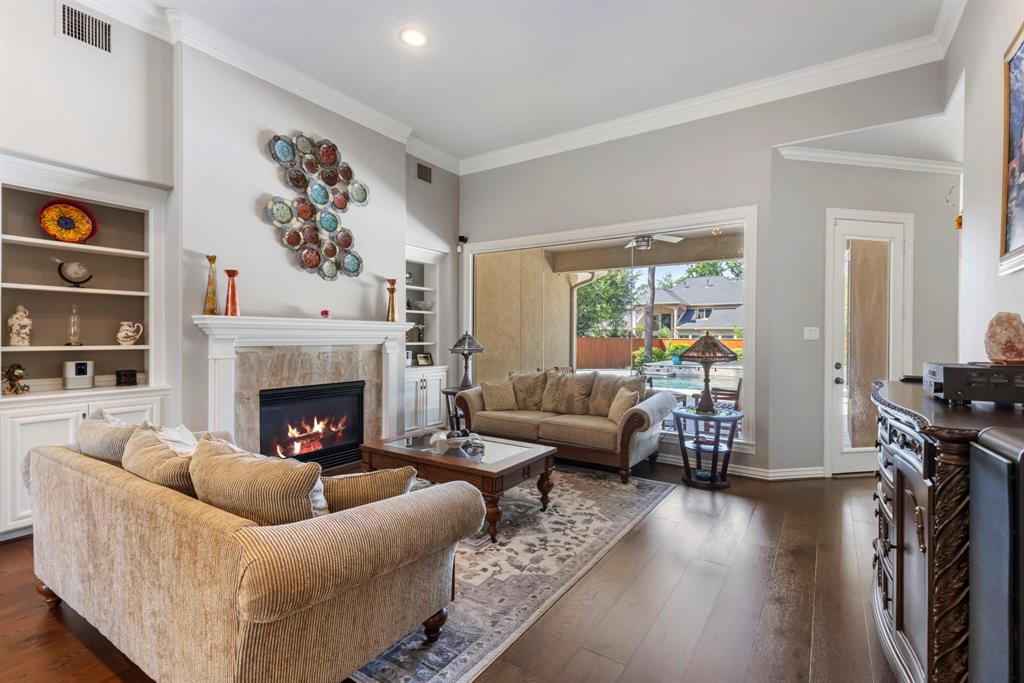 14 Snow Pond Place, The Woodlands, Texas image 13