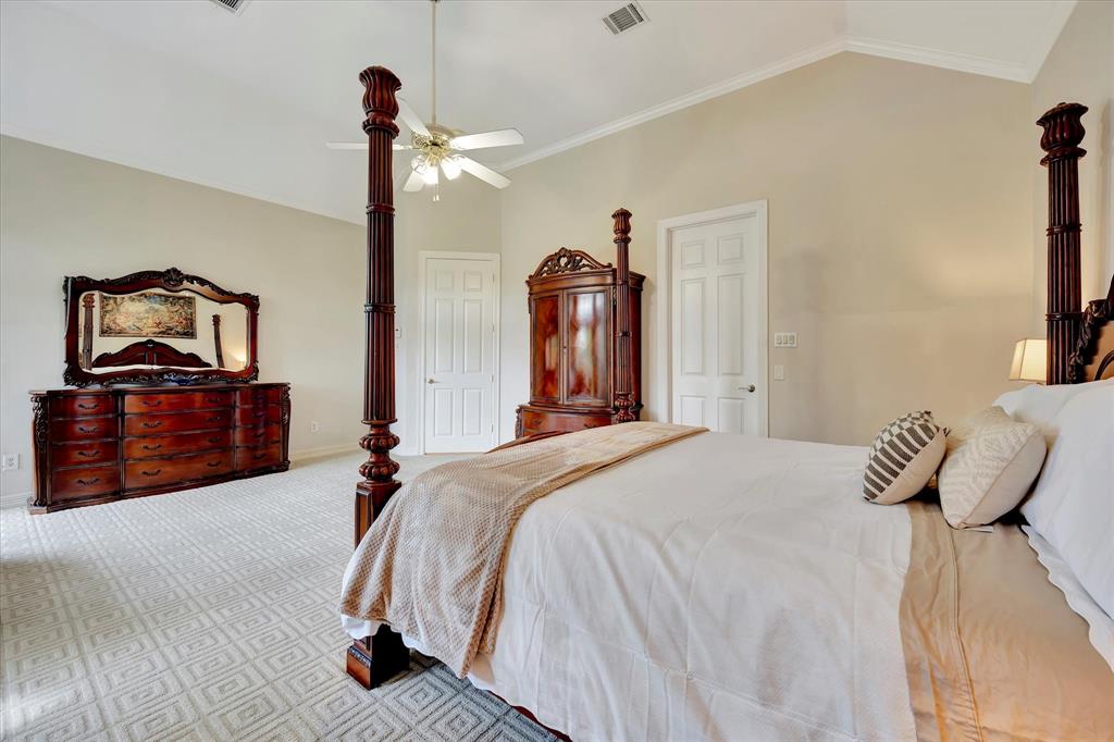 15534 Wooden Oak Court, Houston, Texas image 39