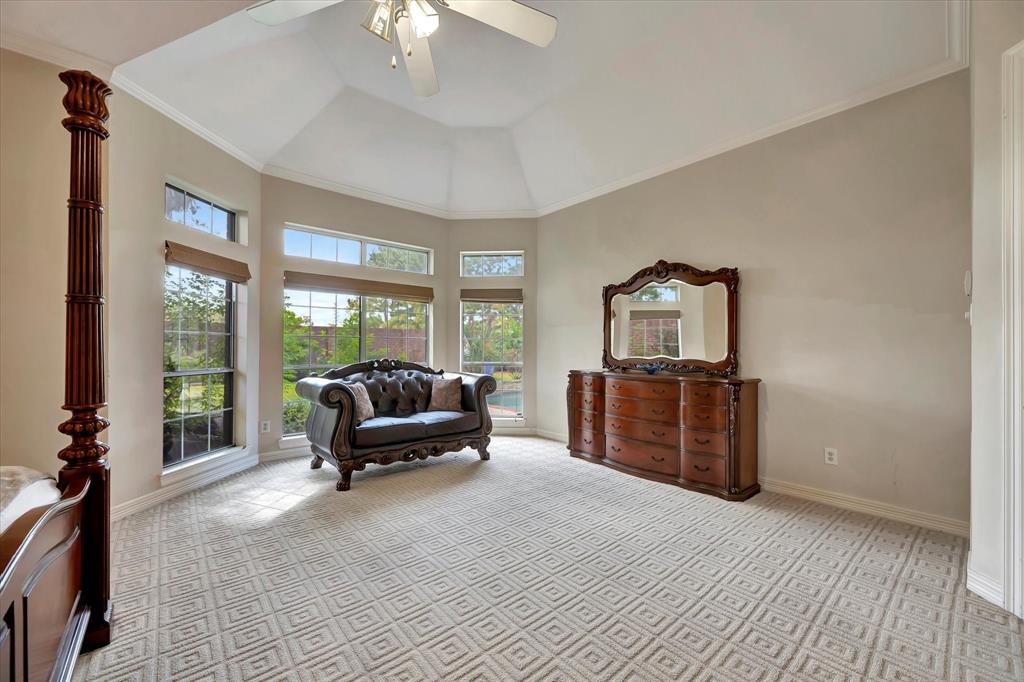 15534 Wooden Oak Court, Houston, Texas image 38