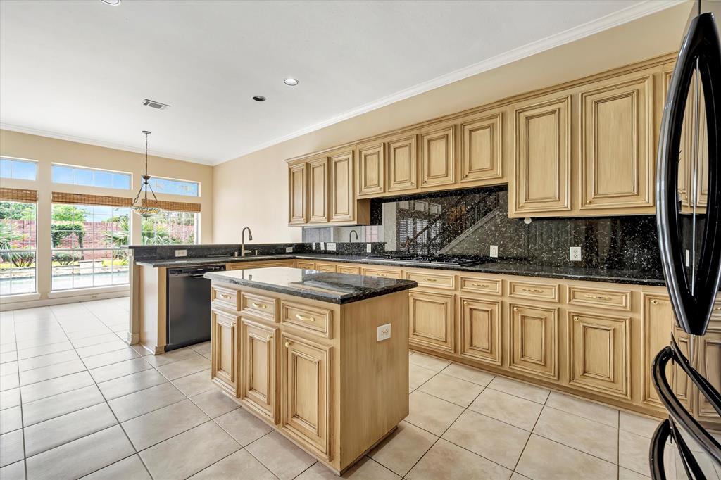 15534 Wooden Oak Court, Houston, Texas image 30