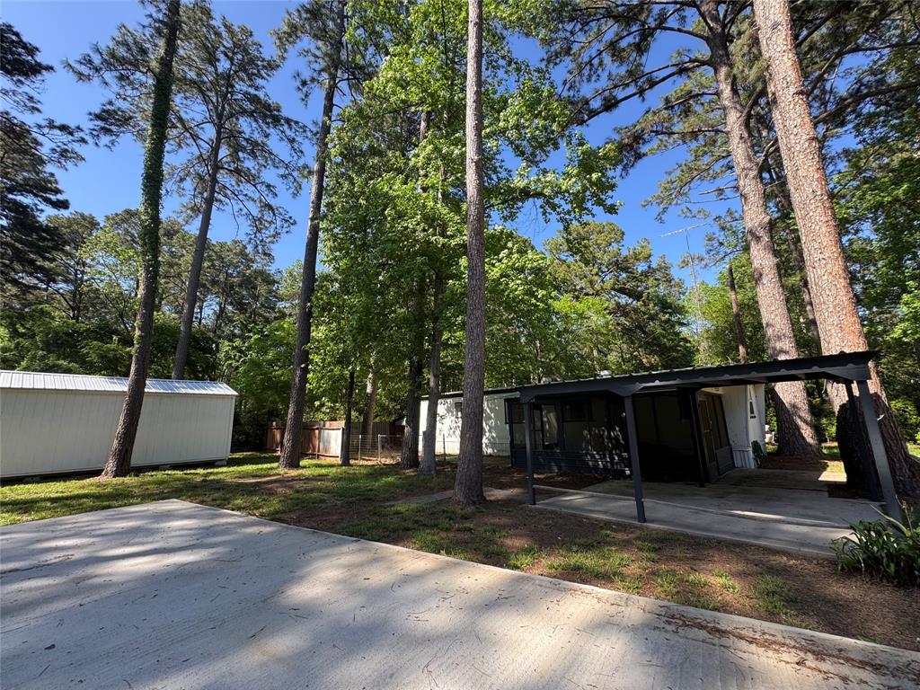 69 E Whippoorwill Lane, Trinity, Texas image 4