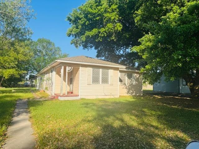 101 Azalea Avenue, Orange, Texas image 10