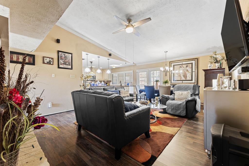883 County Road 37, Tyler, Texas image 7