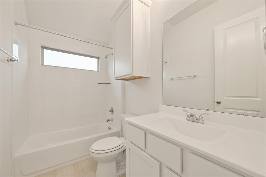 1536 Apache Heights Drive, Dayton, Texas image 33