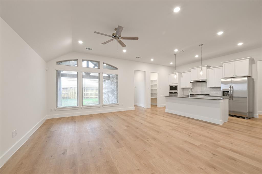 1536 Apache Heights Drive, Dayton, Texas image 8