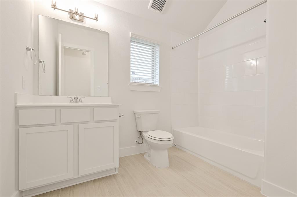 1536 Apache Heights Drive, Dayton, Texas image 28