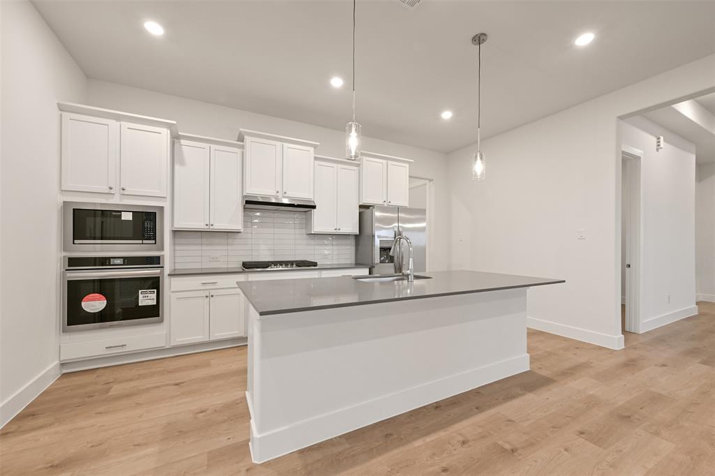 1536 Apache Heights Drive, Dayton, Texas image 11