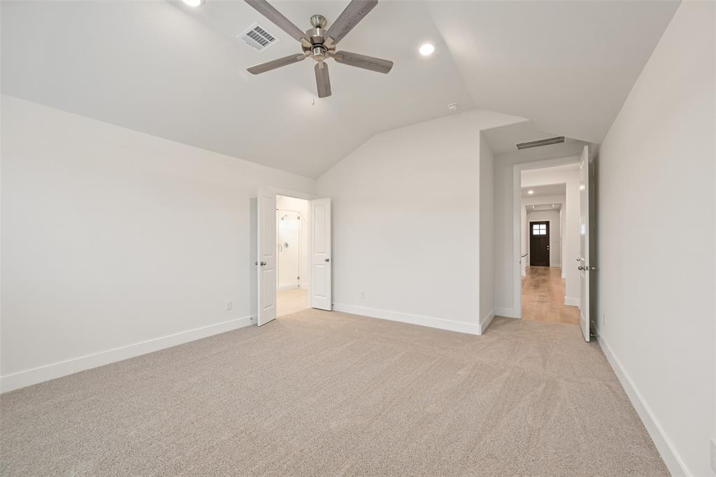 1536 Apache Heights Drive, Dayton, Texas image 21