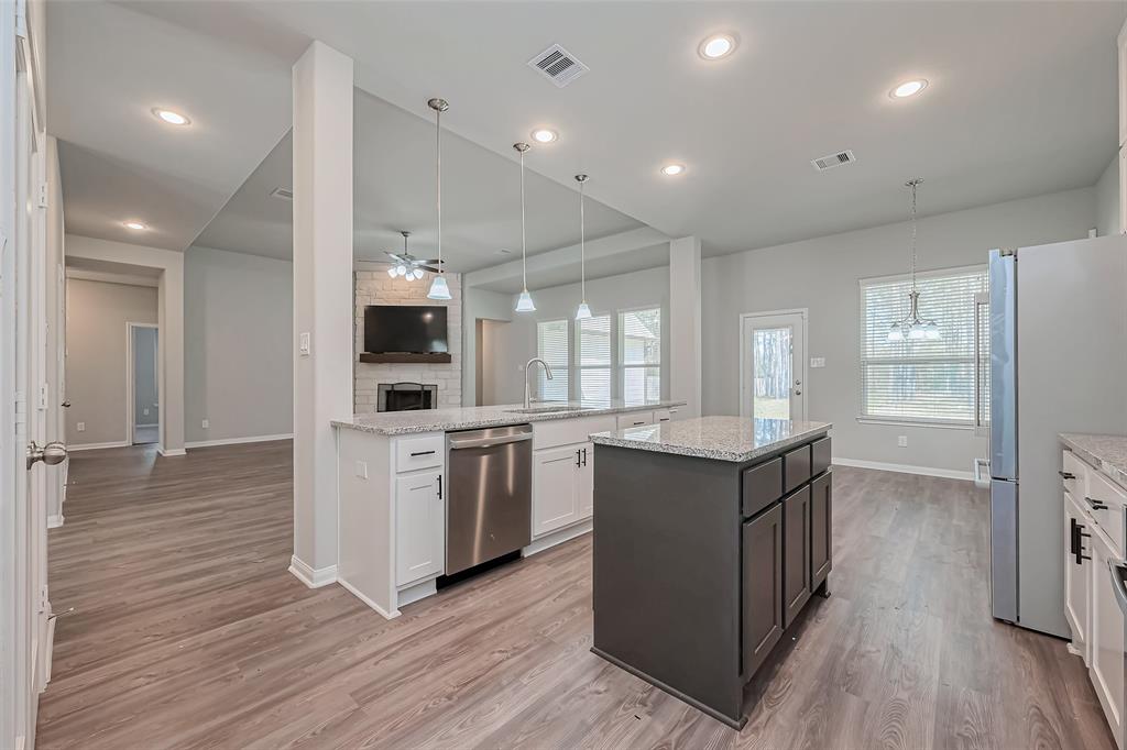 9862 Guadalupe Street, Conroe, Texas image 11