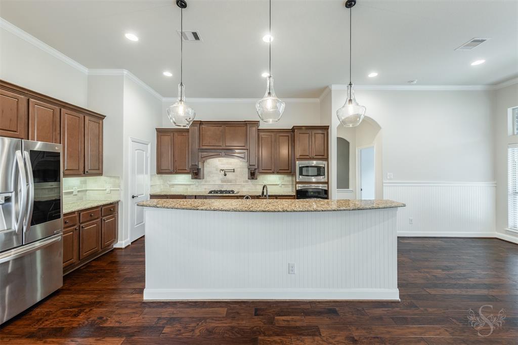 10614 Lindabury Hollow Drive, Katy, Texas image 17