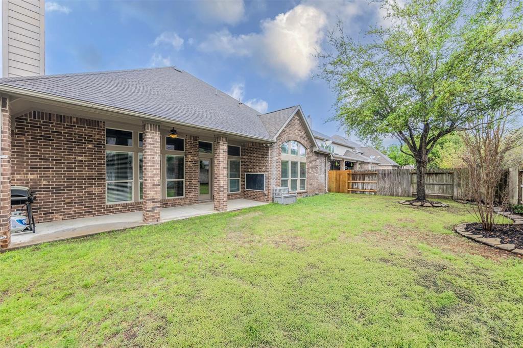 10614 Lindabury Hollow Drive, Katy, Texas image 36