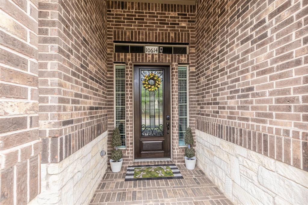 10614 Lindabury Hollow Drive, Katy, Texas image 4