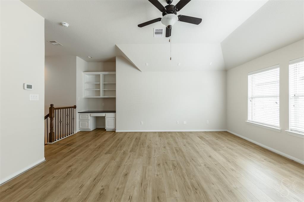 10614 Lindabury Hollow Drive, Katy, Texas image 33