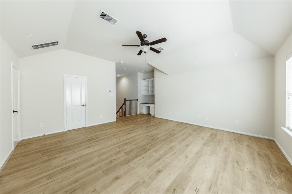 10614 Lindabury Hollow Drive, Katy, Texas image 34