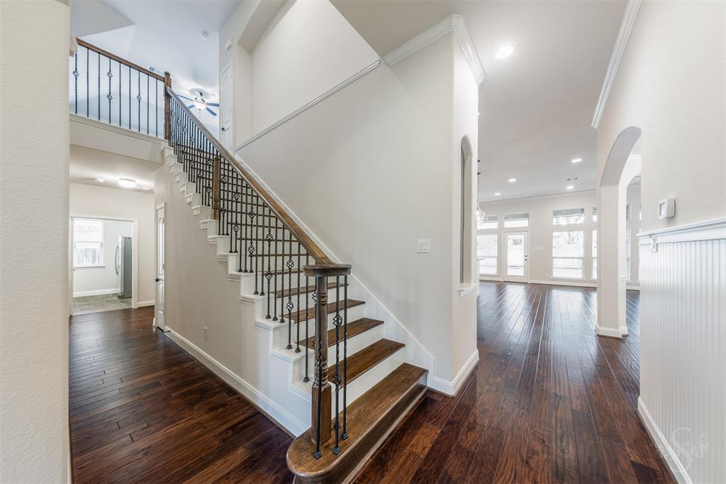 10614 Lindabury Hollow Drive, Katy, Texas image 7