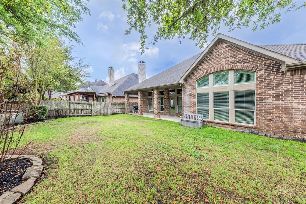 10614 Lindabury Hollow Drive, Katy, Texas image 37