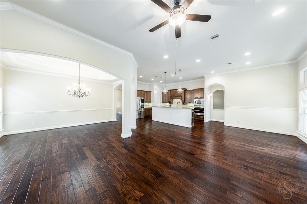 10614 Lindabury Hollow Drive, Katy, Texas image 10