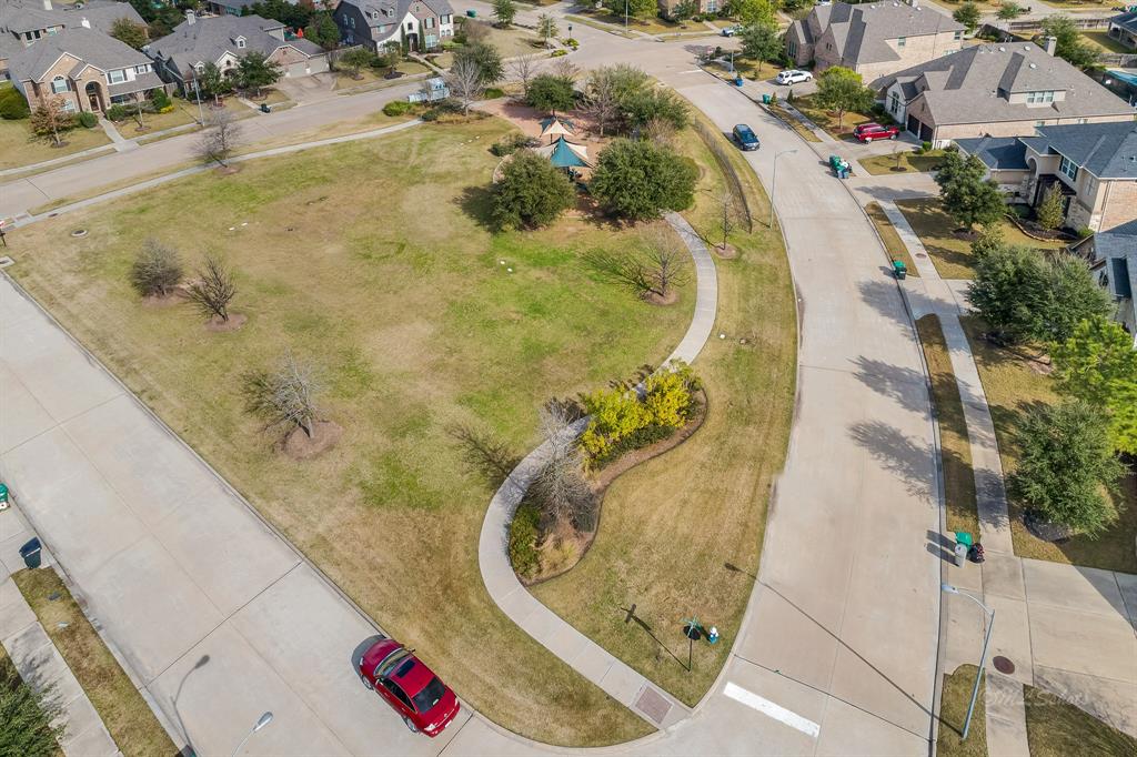 10614 Lindabury Hollow Drive, Katy, Texas image 42