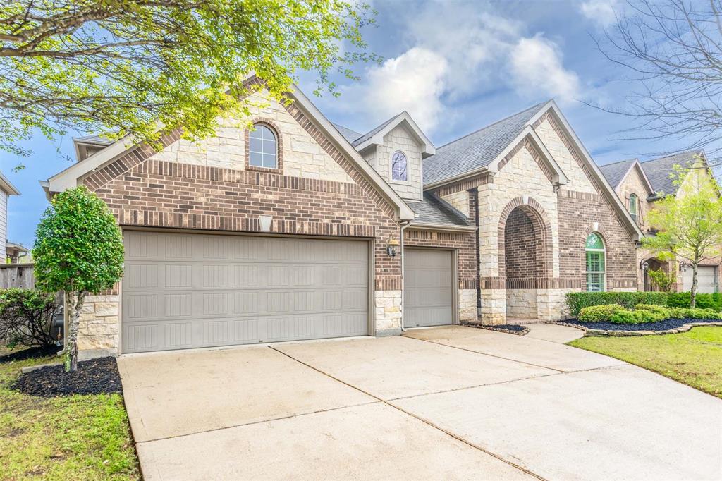 10614 Lindabury Hollow Drive, Katy, Texas image 3