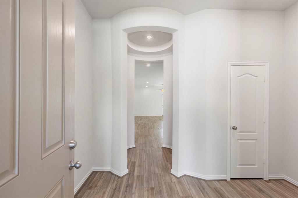 121 N Cadence Hills Loop, Conroe, Texas image 3