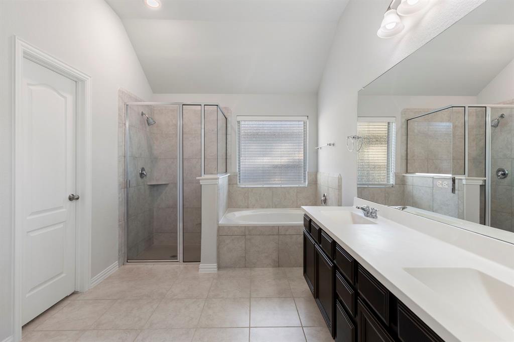 121 N Cadence Hills Loop, Conroe, Texas image 20