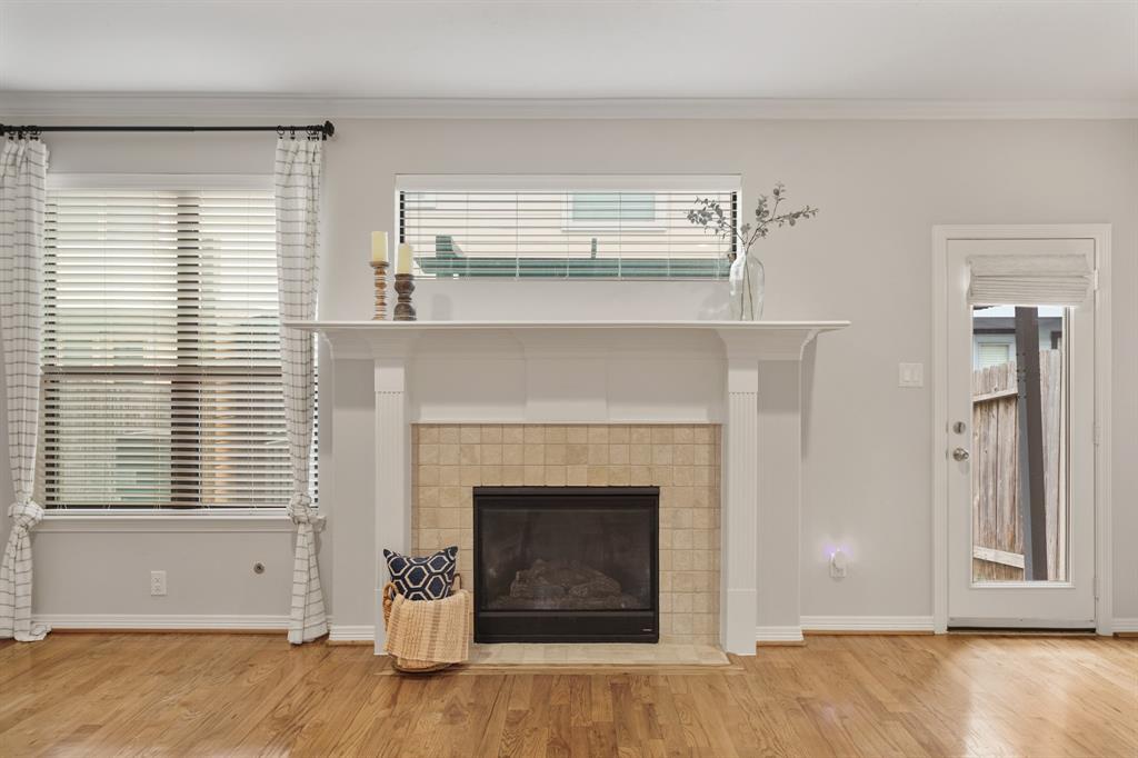 1125 W 26th Street, Houston, Texas image 14