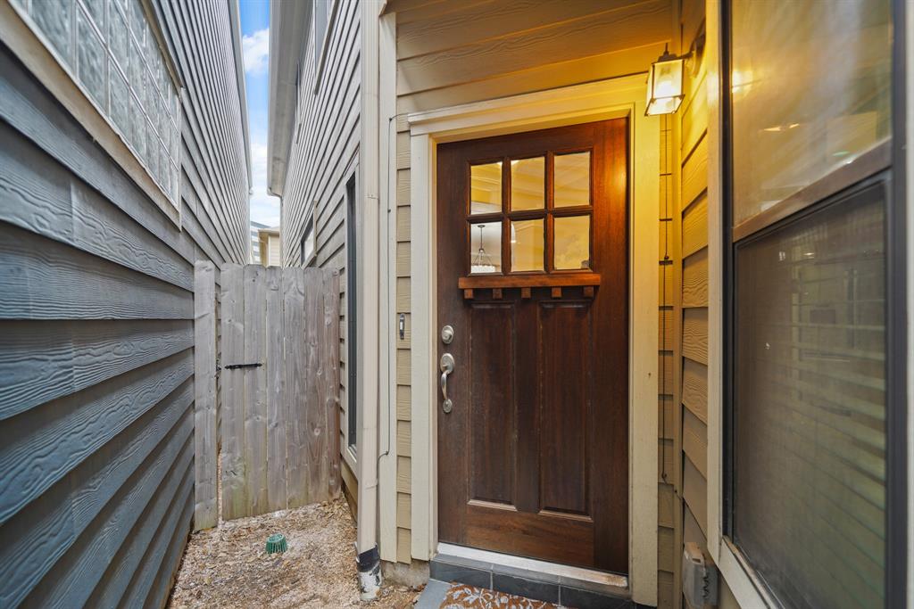 1125 W 26th Street, Houston, Texas image 4