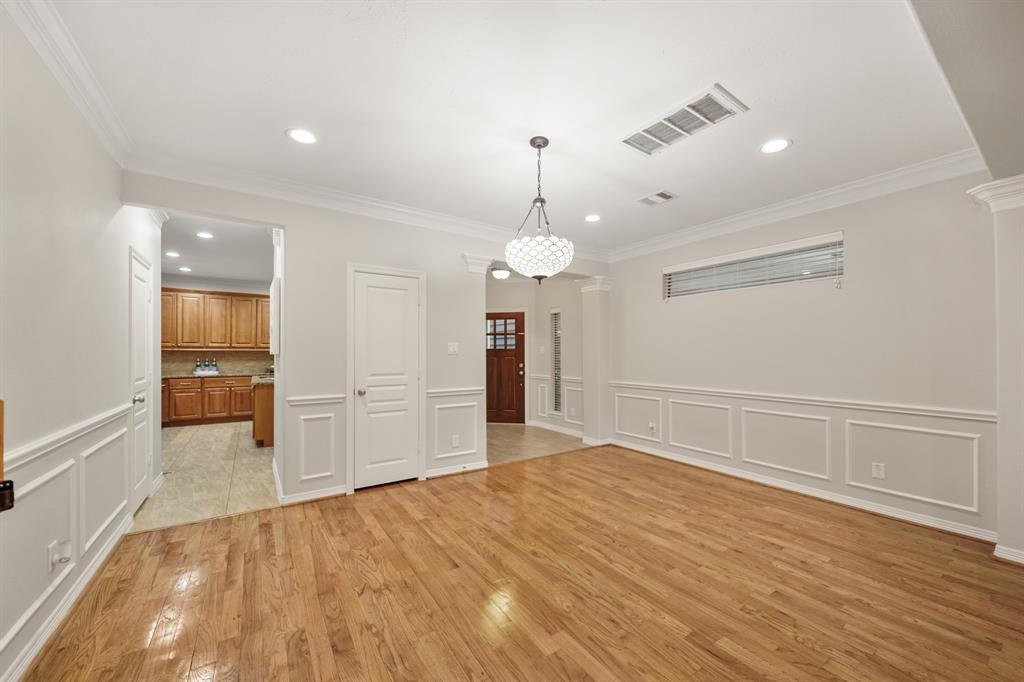 1125 W 26th Street, Houston, Texas image 15