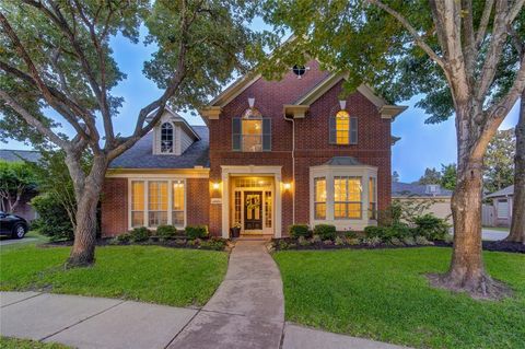 Single Family Residence in Katy TX 1907 Landon Point Circle.jpg