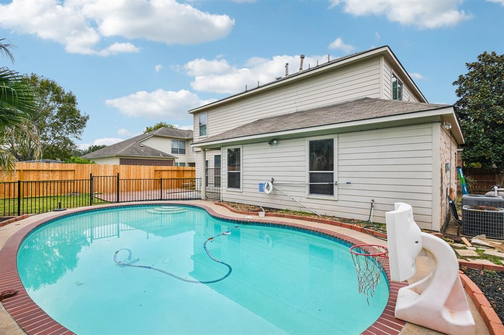 19015 Country Square Drive, Houston, Texas image 37