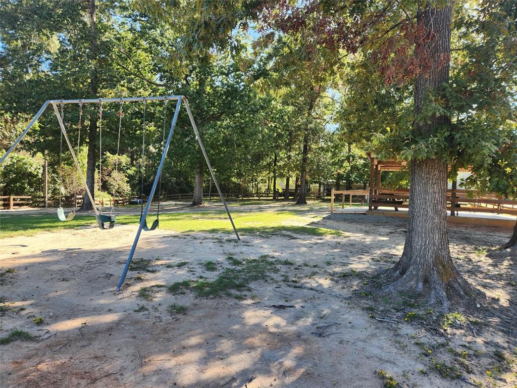 341 Antigua Drive, Point Blank, Texas image 37