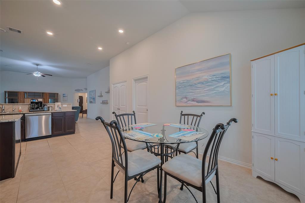 2903 Blue Mist Bend, Brookshire, Texas image 27