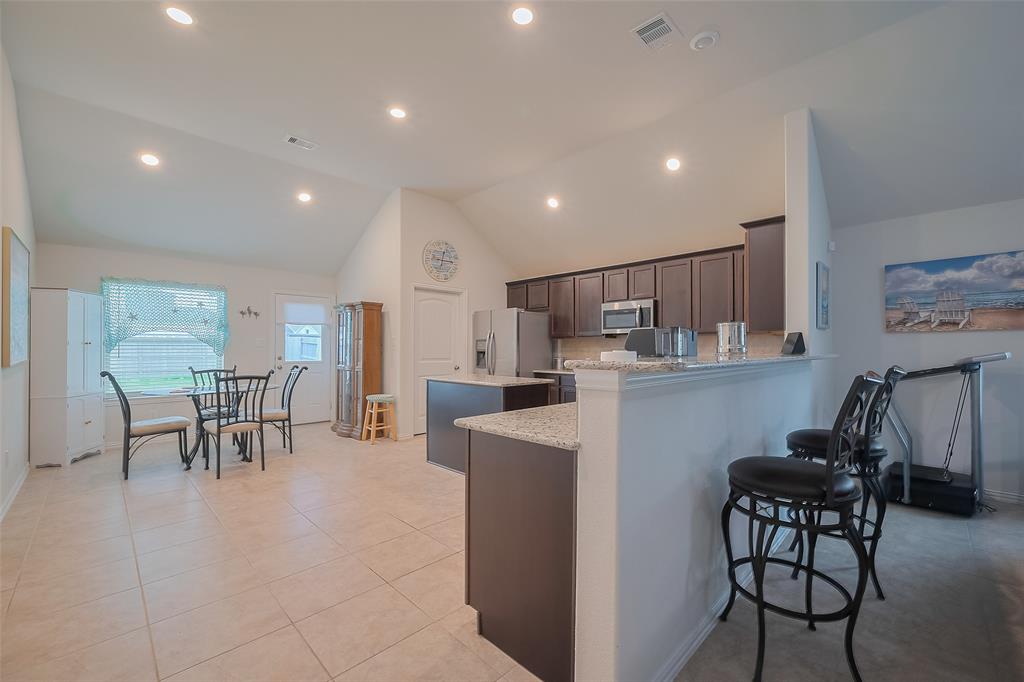 2903 Blue Mist Bend, Brookshire, Texas image 14