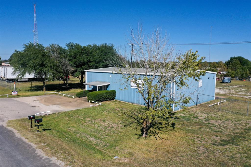 15 Wire Road, Huntsville, Texas image 1