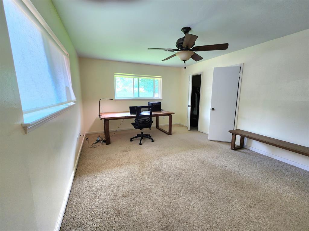 7803 Moonmist Drive, Houston, Texas image 14