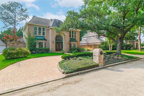 602 Rock Cove Houston TX 77079