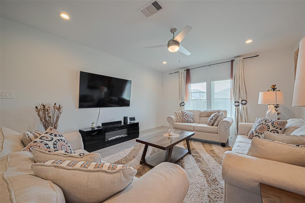 28923 Yukon River Court, Katy, Texas image 3