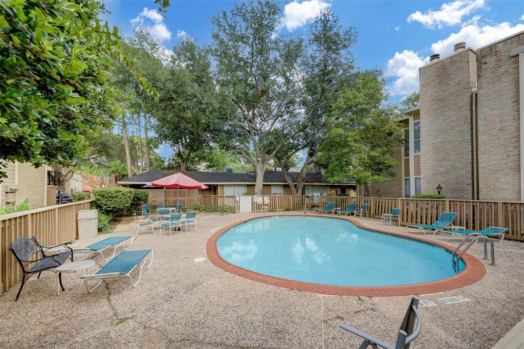 706 Bering Drive #98, Houston, Texas image 29