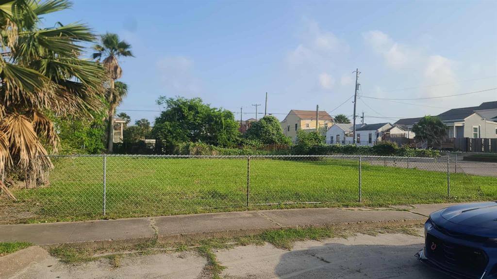 3927 Ball, Galveston, Texas image 5