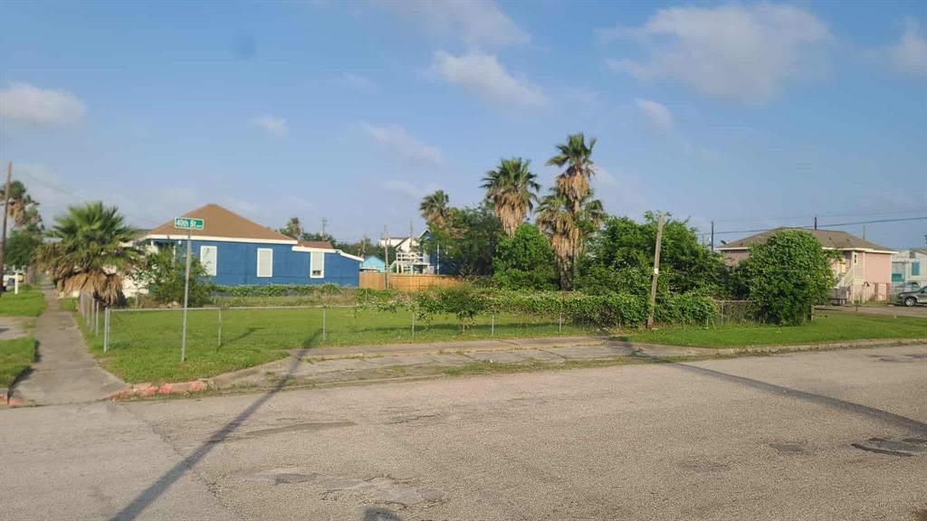 3927 Ball, Galveston, Texas image 3