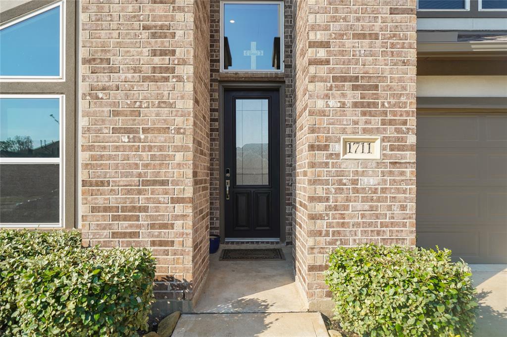 1711 Country Air Lane, Missouri City, Texas image 3