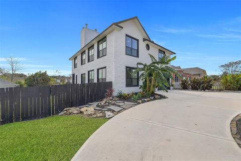 A home in Conroe