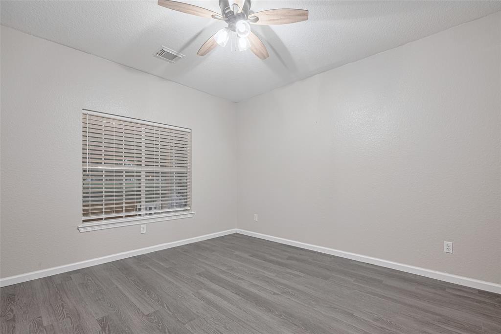 1203 Autumn Green Drive, Missouri City, Texas image 14